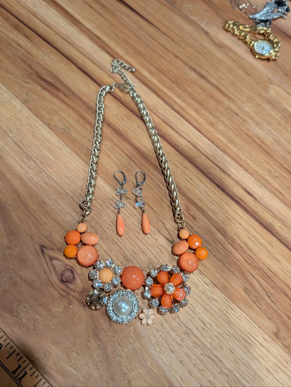 Source Unknown Coral and Gold Floral Statement Necklace with Matching Drops